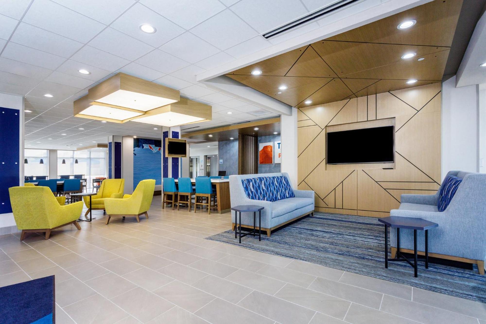 Holiday Inn Express & Suites Tampa Stadium - Airport Area By Ihg Zewnętrze zdjęcie